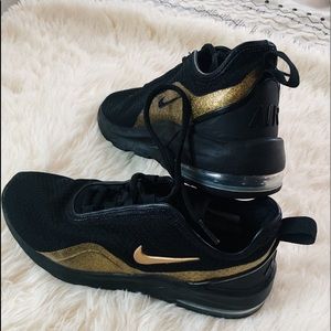 Nike Air black & gold tennis shoes